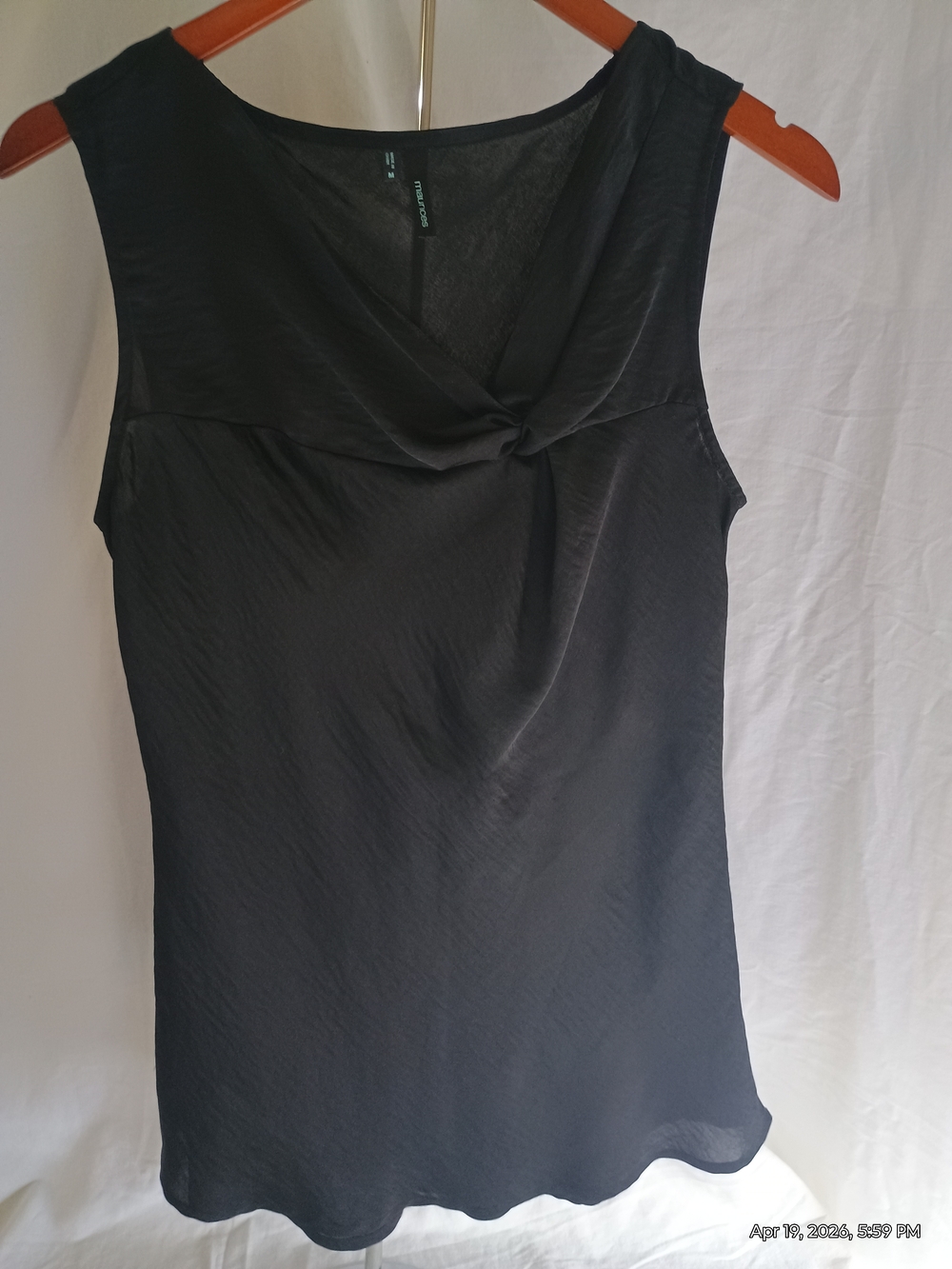 Maurices Black Sleeveless Twist-Neck Blouse